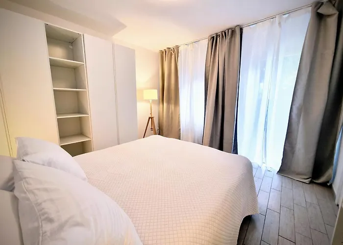 Sanremo Suite Apartment *